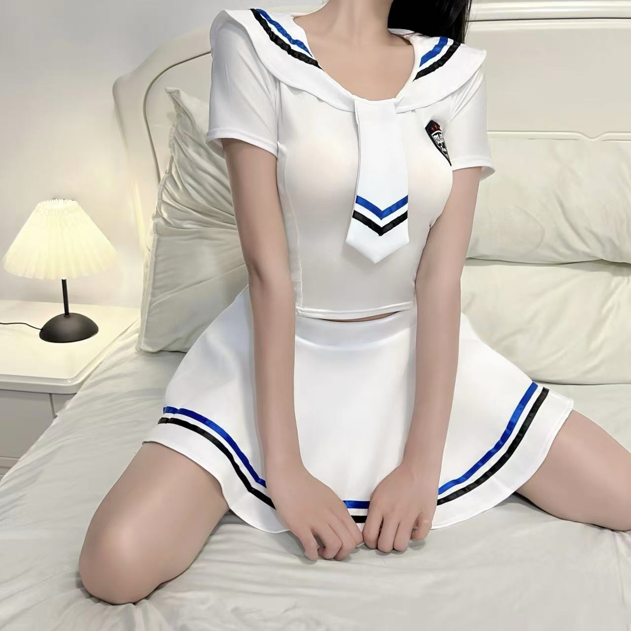 c4f24ded-f94c-472a-9258-7493be0afa3f