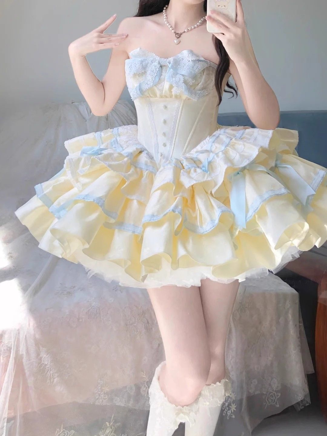 f8eee4d6-3d8b-4087-b0ae-627aca889ff2